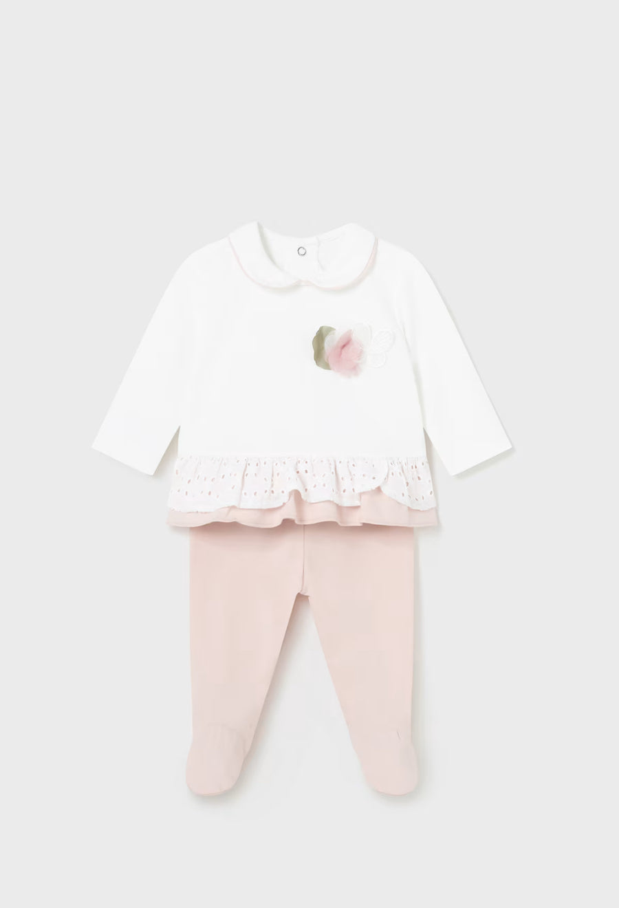 Conjunto mayoral bebé  niña primer día .